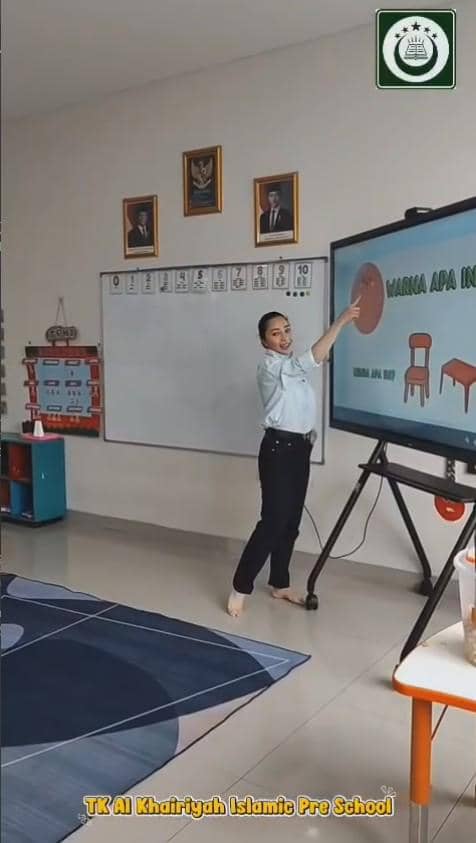 Nikita Willy Mengajar di TK