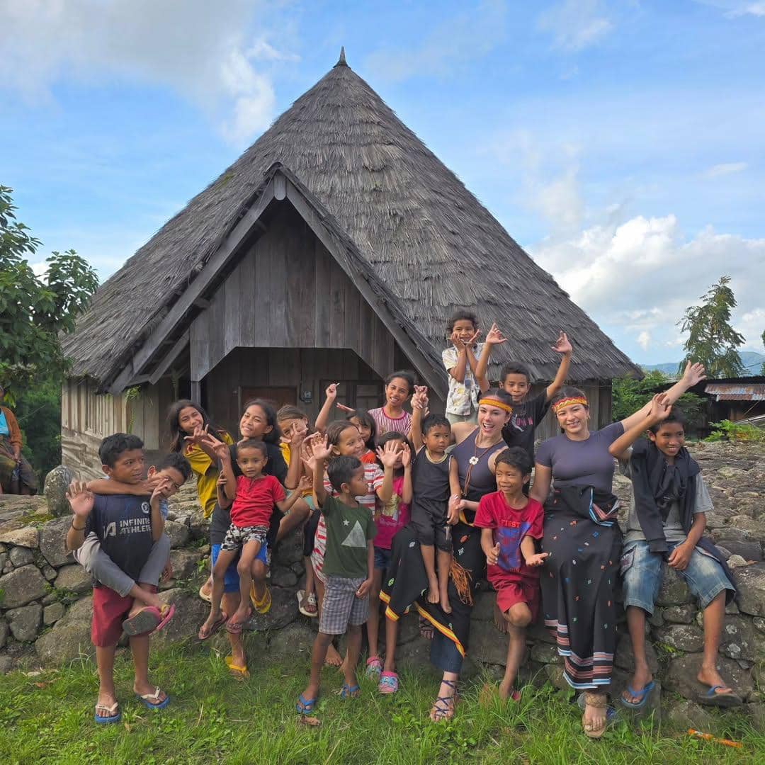 Wulan Guritno di NTT.