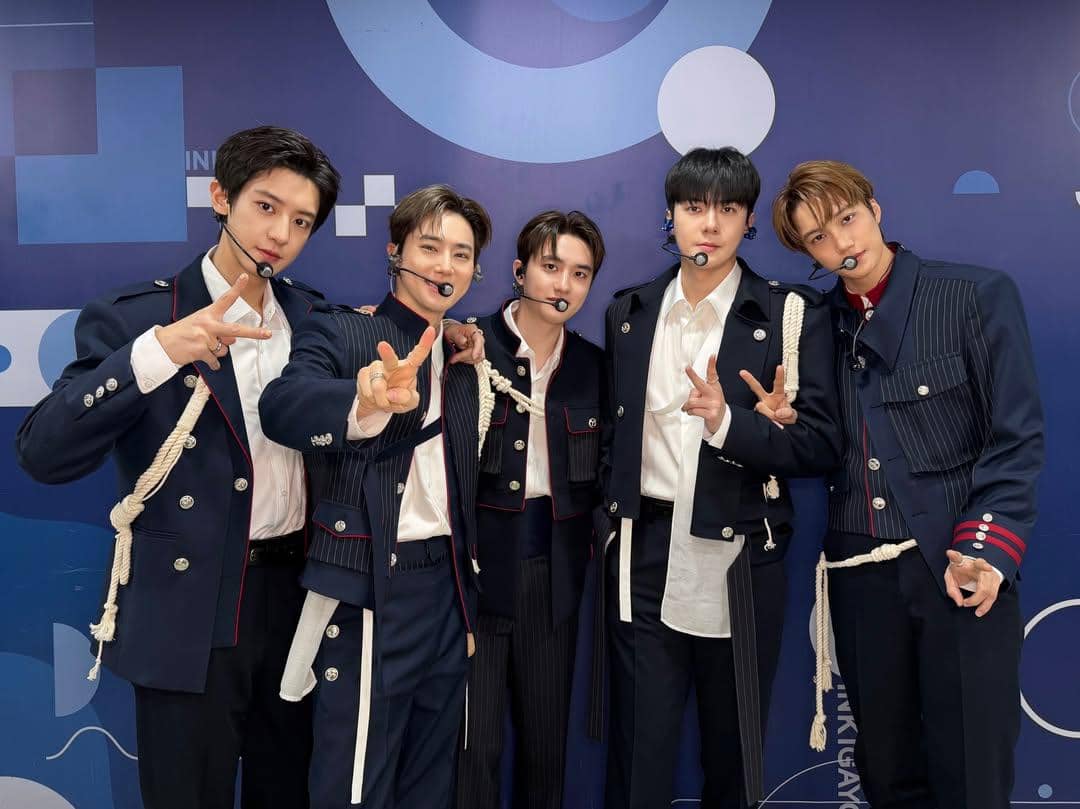 potret member Exo saat tampil