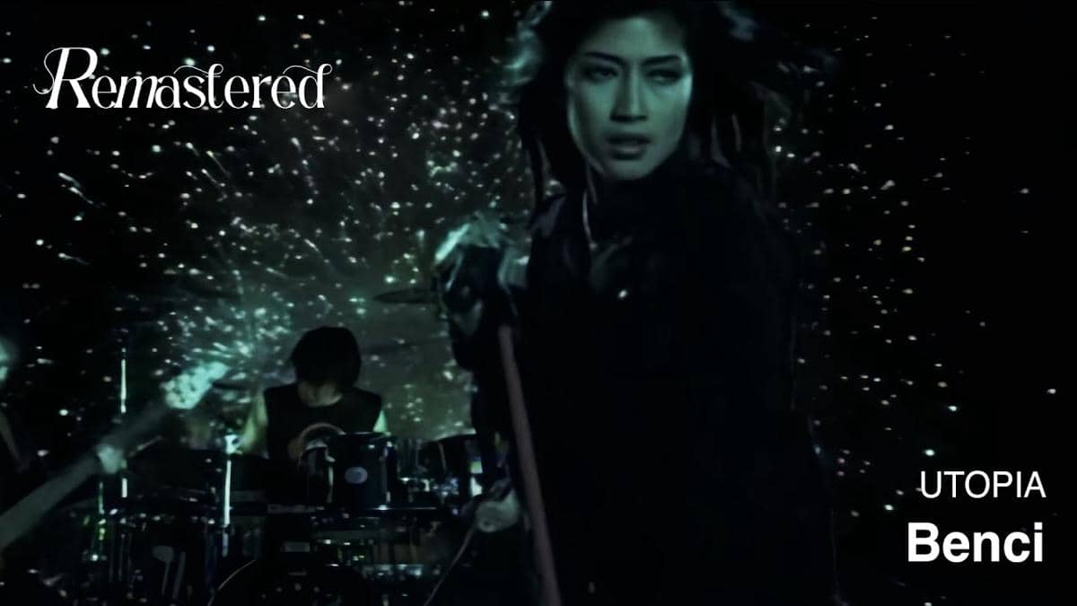 cuplikan video klip "Benci"