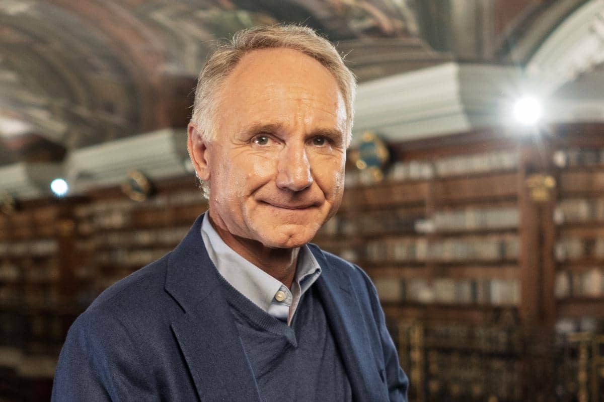 5 Buku Populer Dan Brown Selain The Secret of Secrets, Wajib Dibaca!