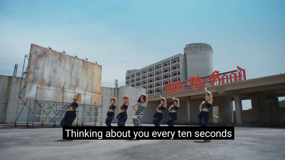 cuplikan MV "Killin' Me Good"