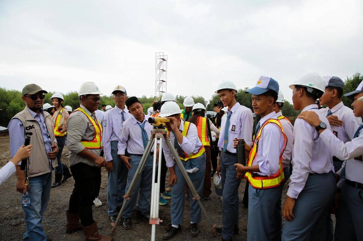 KLH Edukasi Gen Z tentang Pengelolaan Gambut Lewat KELANA