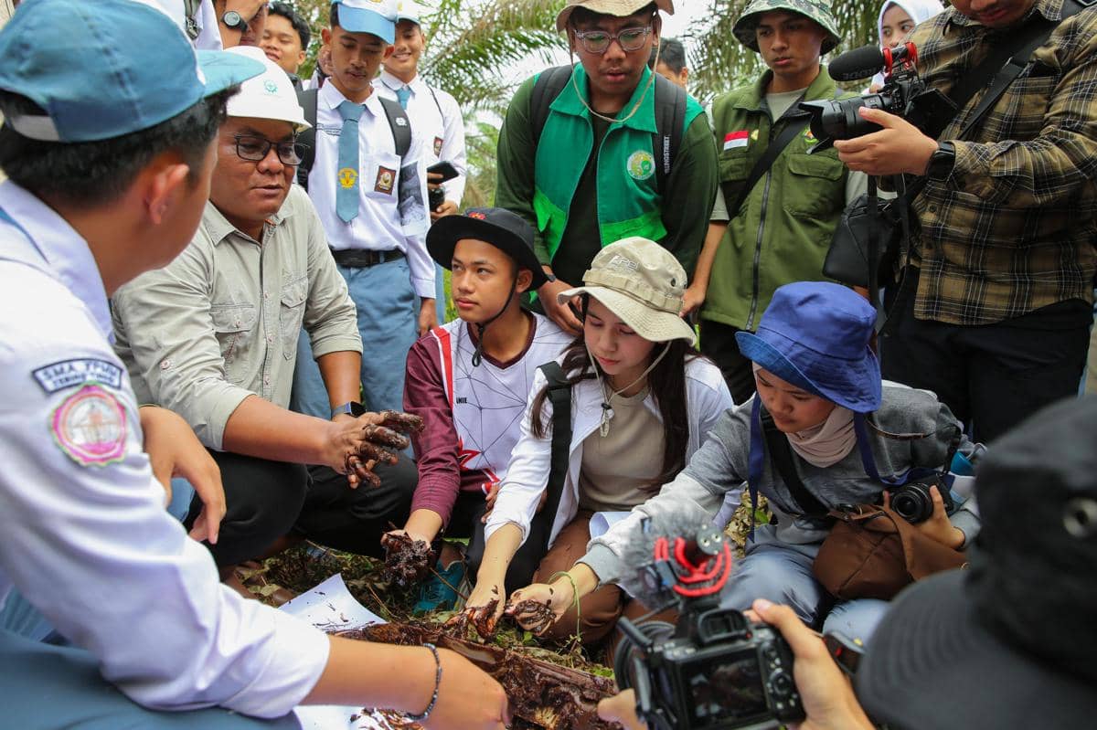 KLH Edukasi Gen Z tentang Pengelolaan Gambut Lewat KELANA