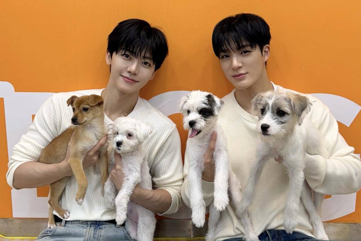 Jeno dan Jaemin main dan urus anak anjing