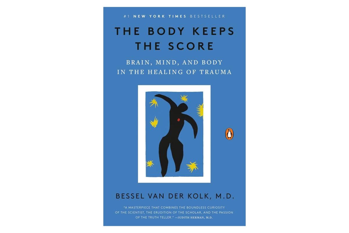 cover buku The Body Keeps the Score