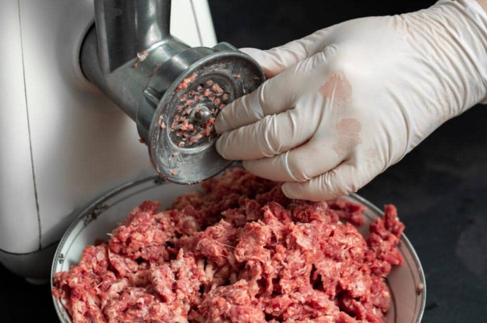 Ilustrasi penggilingan daging 