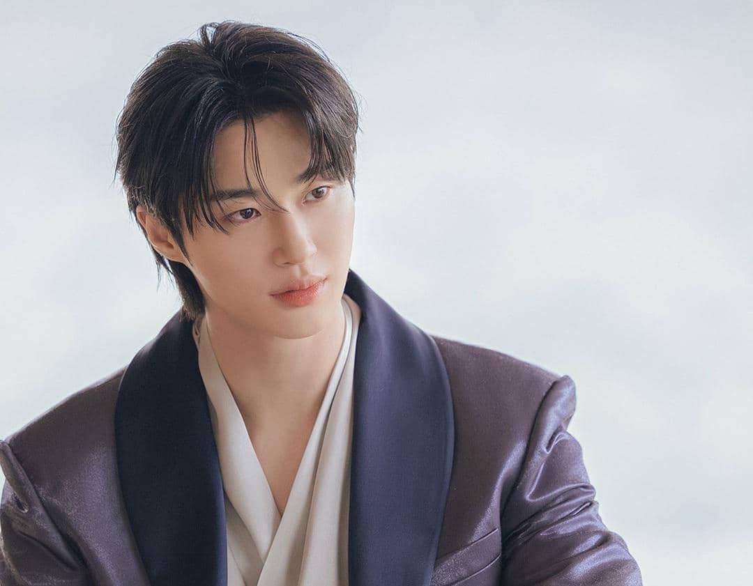 still cut drama Korea Perfect Crown