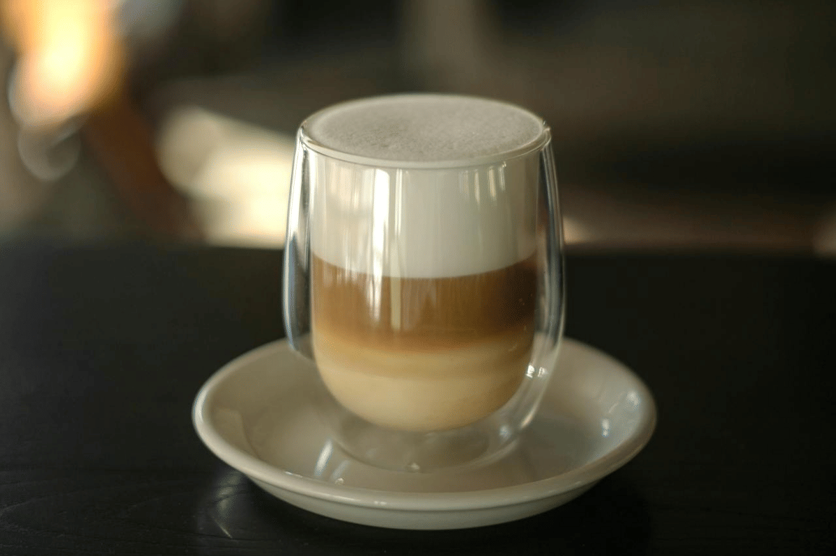 ilustrasi sea salt foam coffee