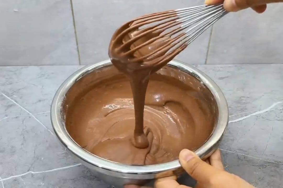 ilustrasi membuat adonan