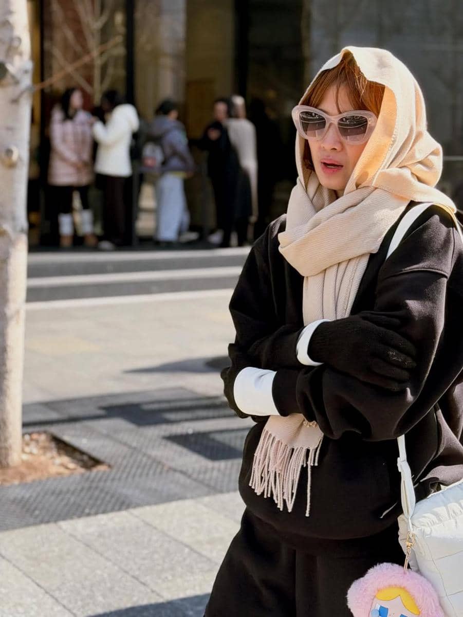 Chika Jessica jalan-jalan di Dotonburi