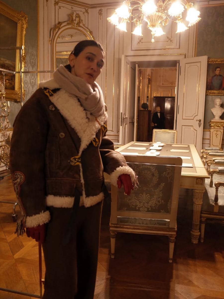 Luna Maya jalan-jalan di Vienna sebelum hyrox