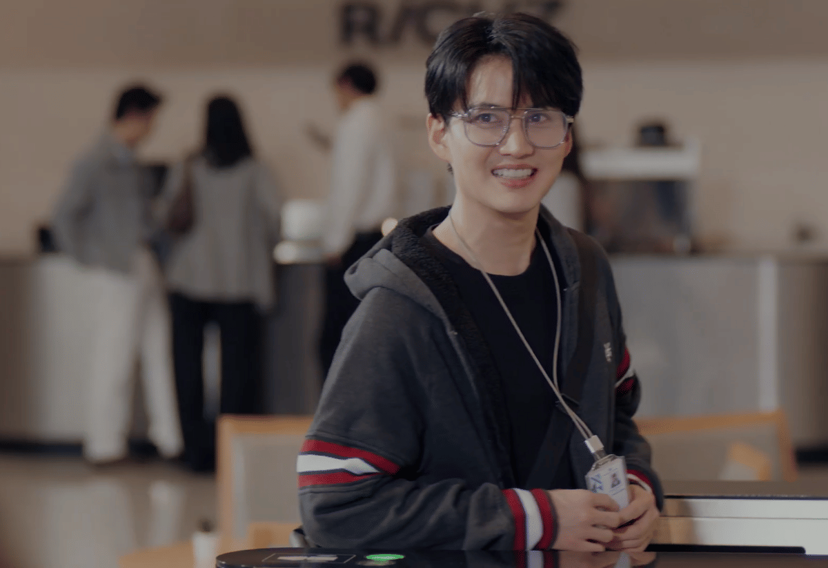 cuplikan drama Club Friday Love Status: Love Bombing