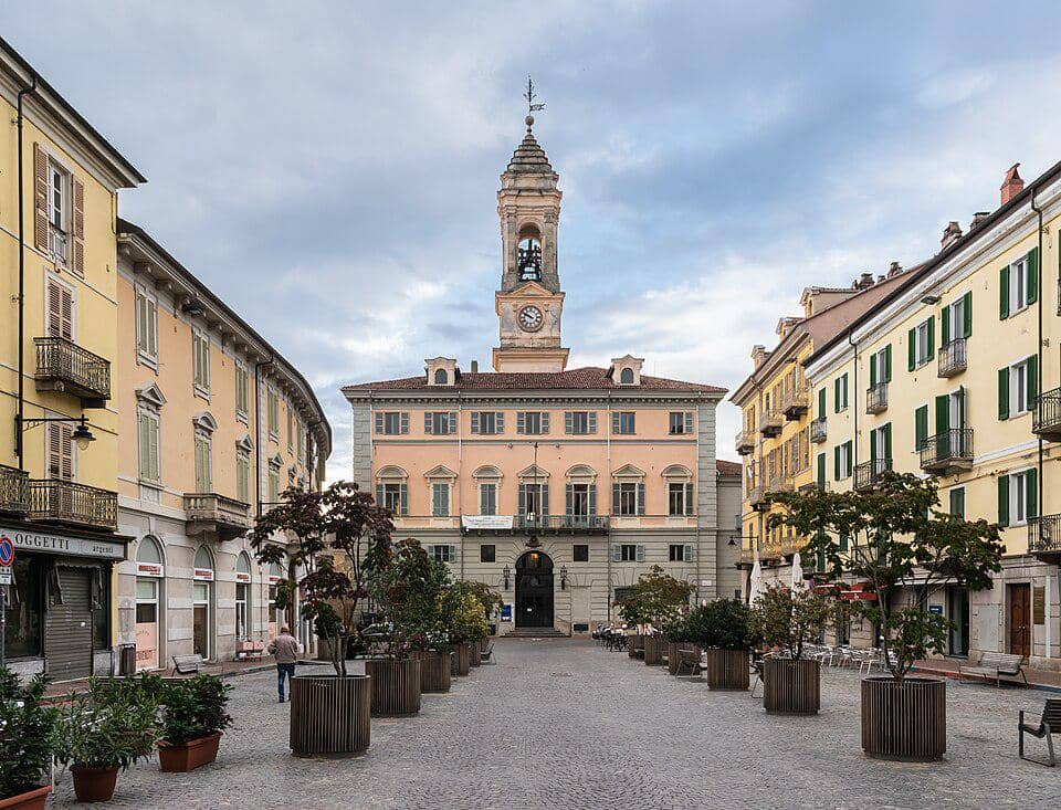 Kota Ivrea di Italia