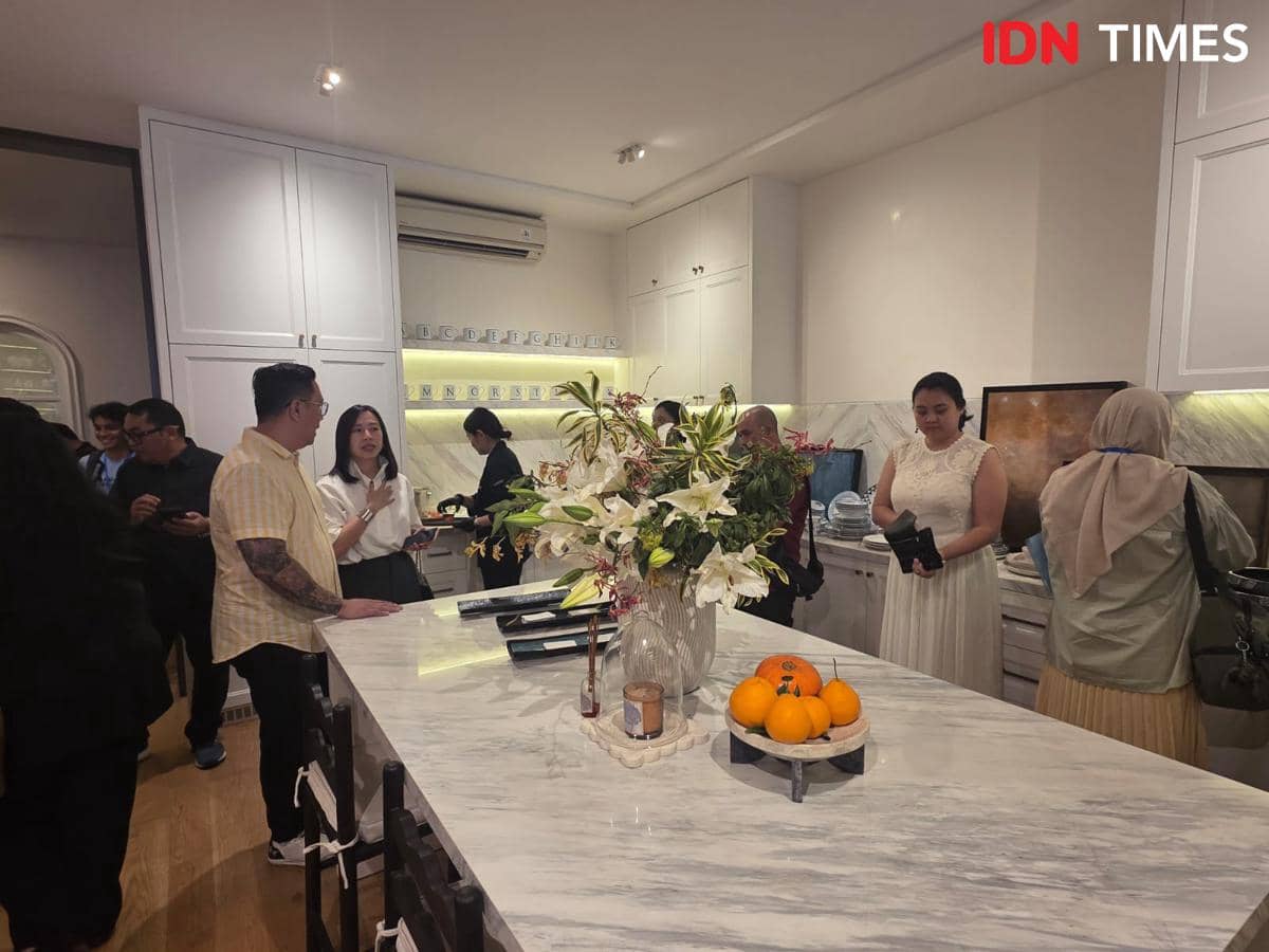 Pembukaan Janice Tjioe Atelier di Kemang