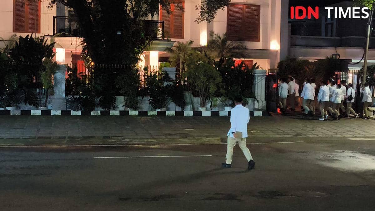 Masih Duka Bencana, Prabowo Syukuran HUT Gerindra Sederhana di Kertanegara