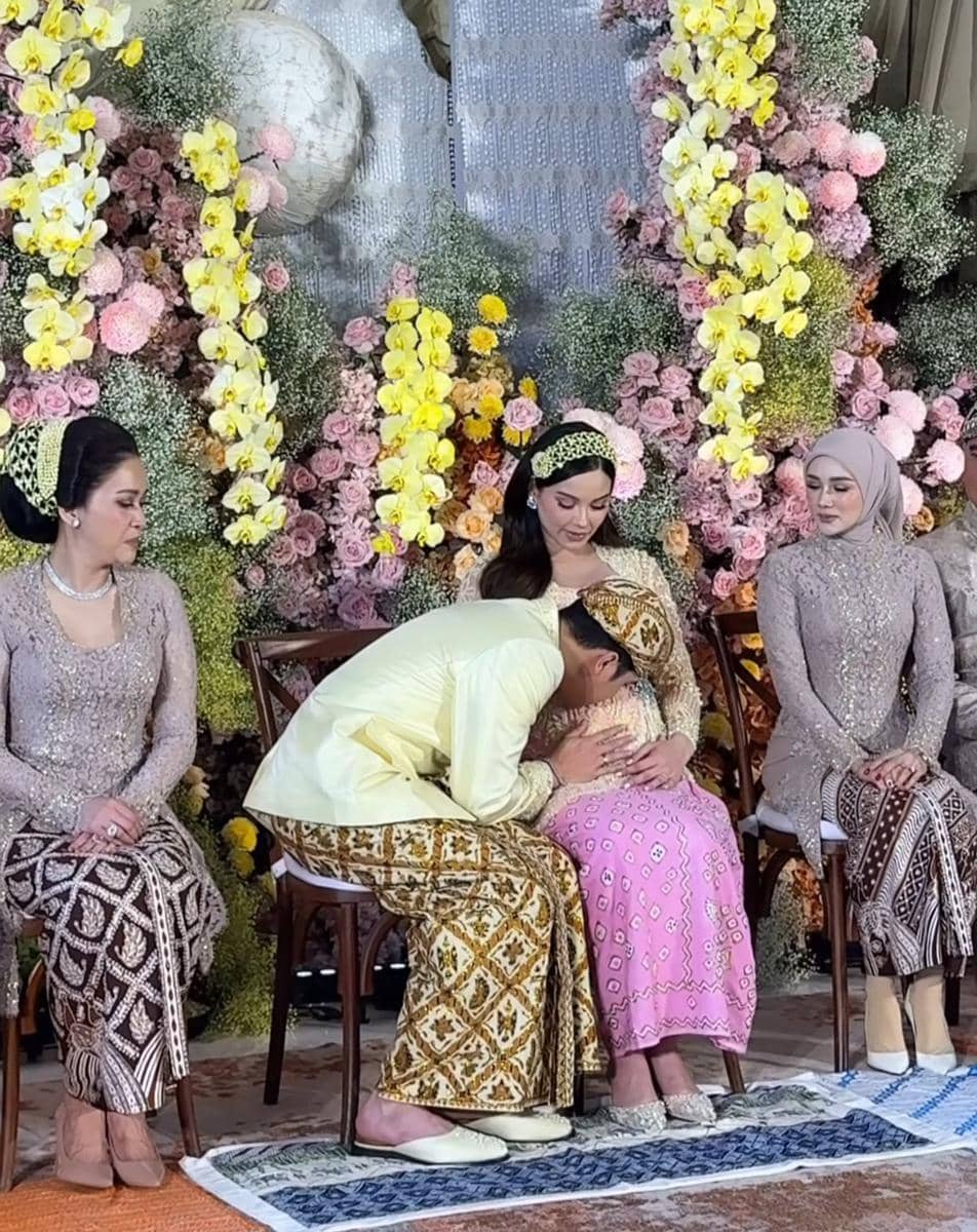 Tasyakuran kehamilan Alyssa Daguise