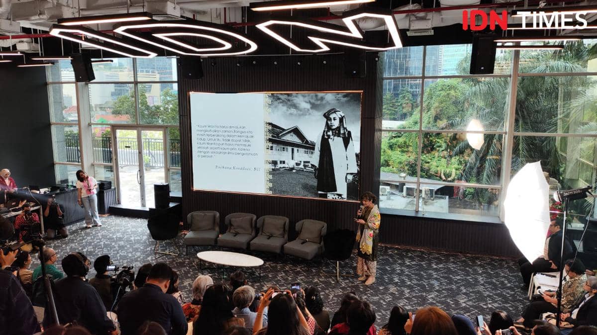 Amai Setia: Roehana Koeddoes Lahirkan Infrastruktur Emansipasi Wanita