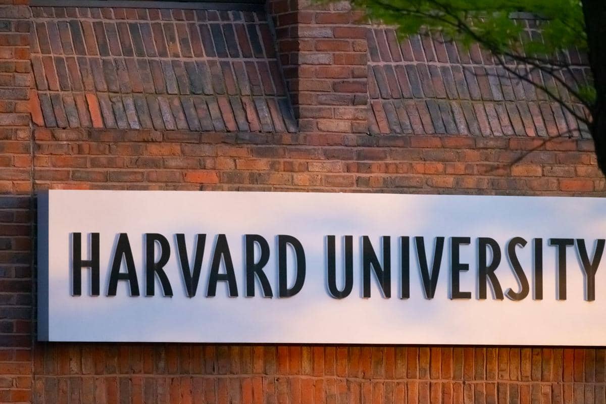 Universitas Harvard