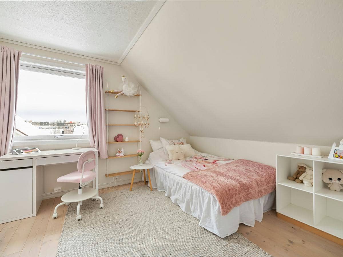 ilustrasi kamar tidur anak perempuan