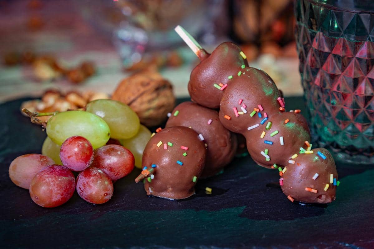 ilustrasi cokelat es kul-kul 