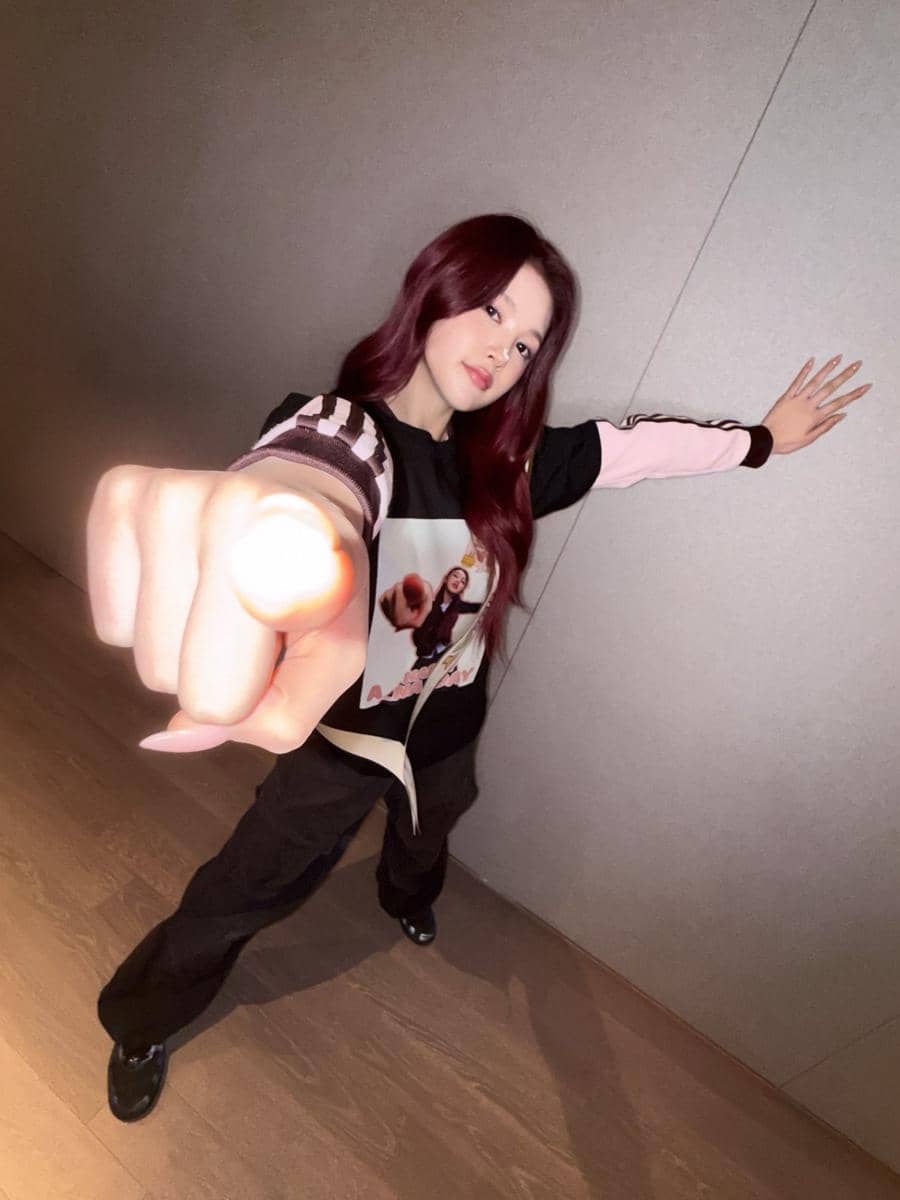 inspirasi OOTD valentine ala member Hearts2Hearts