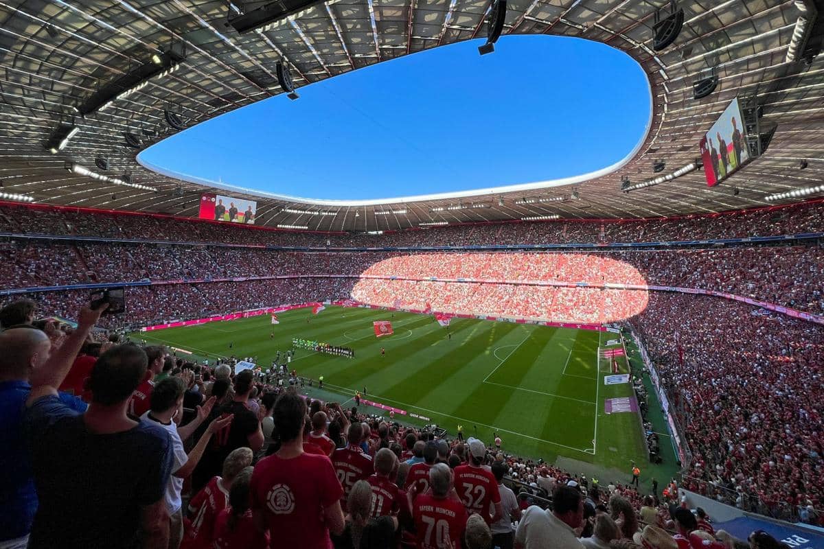 pertandingan sepak bola