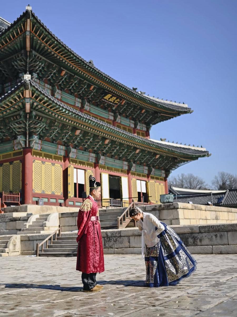 Photoshoot Glenca Chysara dan Rendi Jhon dengan hanbok