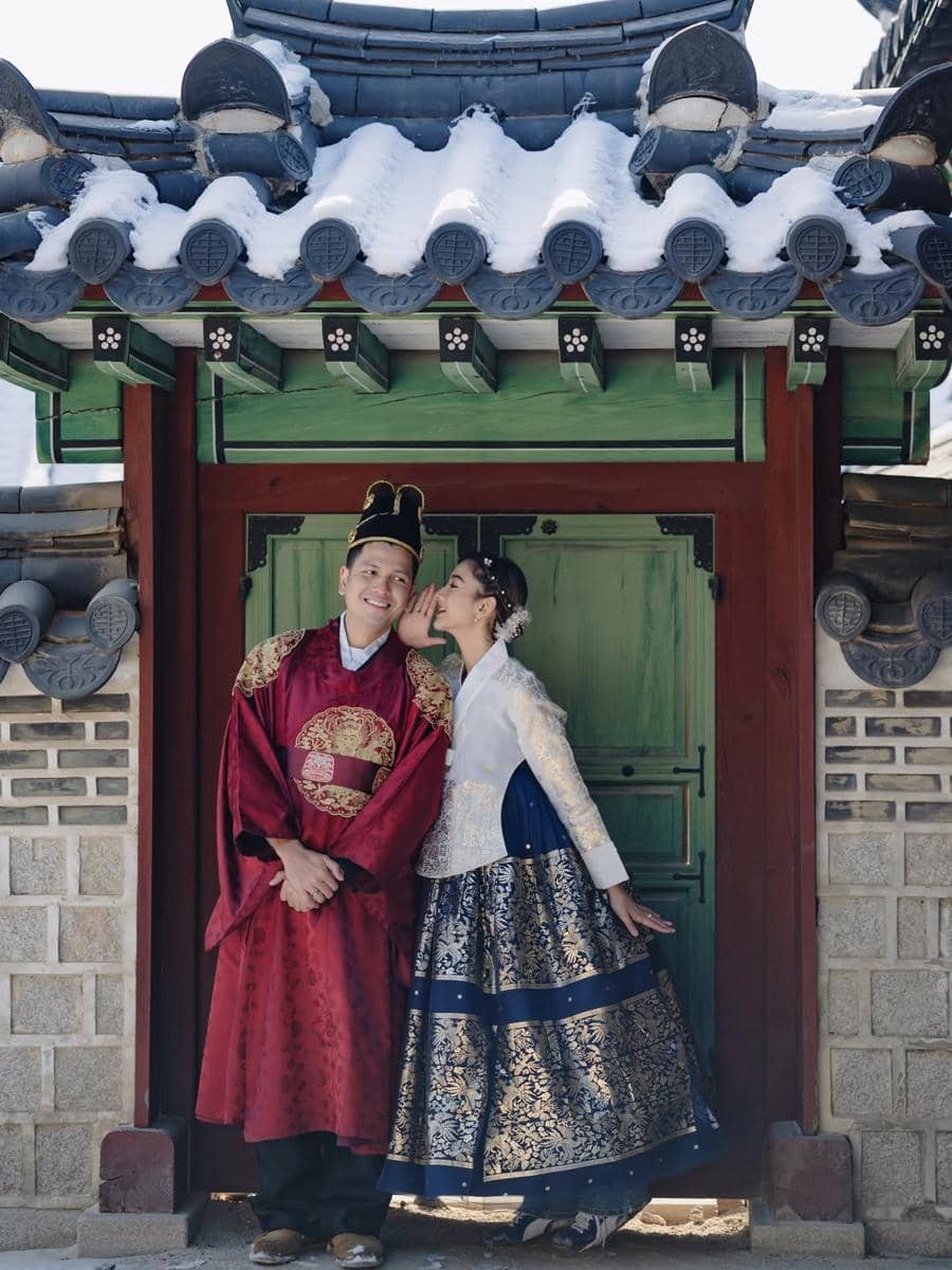 Photoshoot Glenca Chysara dan Rendi Jhon dengan hanbok