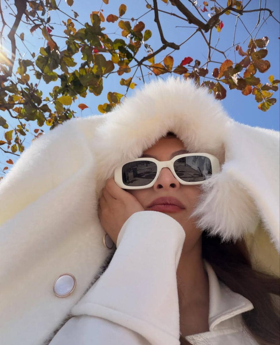 Sarah Keihl dan sahabat ke Disneyland Shanghai