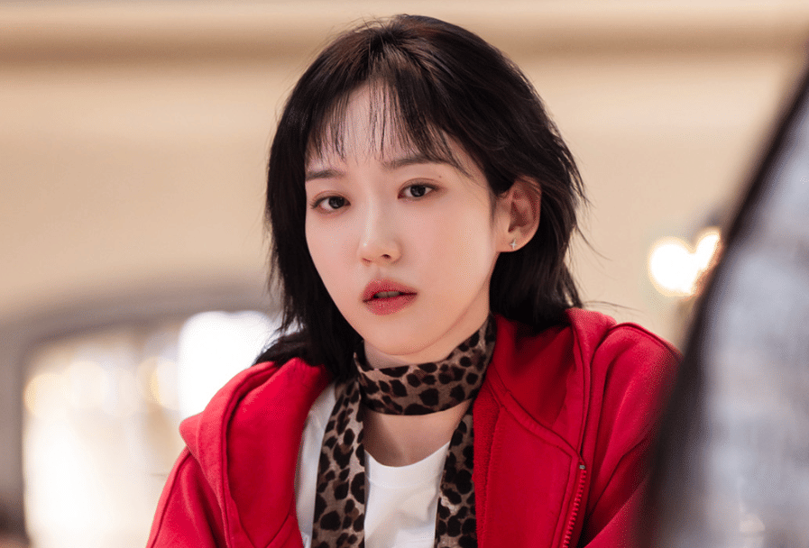 Cuplikan drama Korea In Your Radiant Season