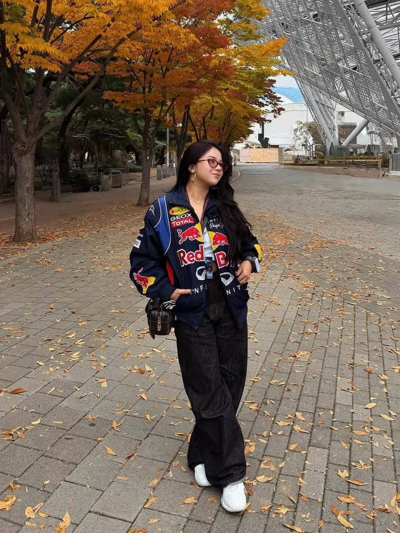 Inspirasi OOTD ala Diva Azzura