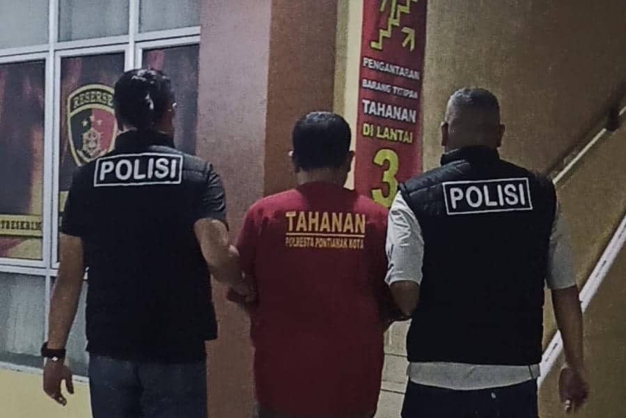 Pelaku peredaran uang palsu.