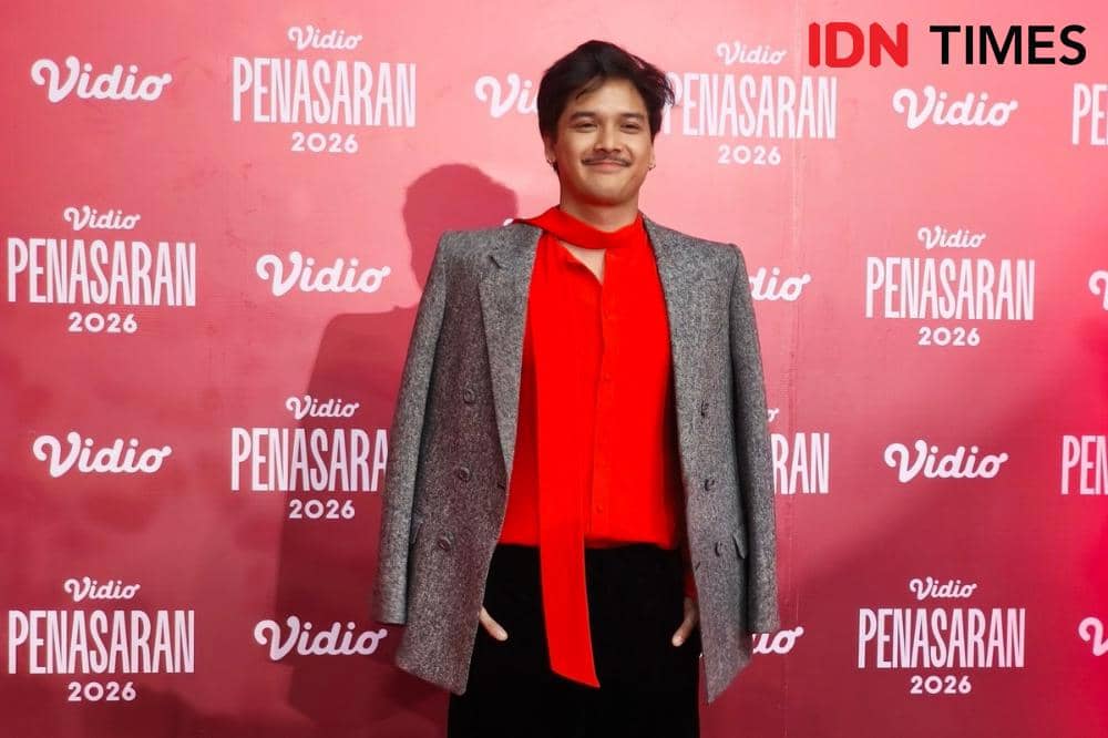 Potret Baskara Mahendra di red carpet Vidio Penasaran 2026, Jumat (6/2/2026)