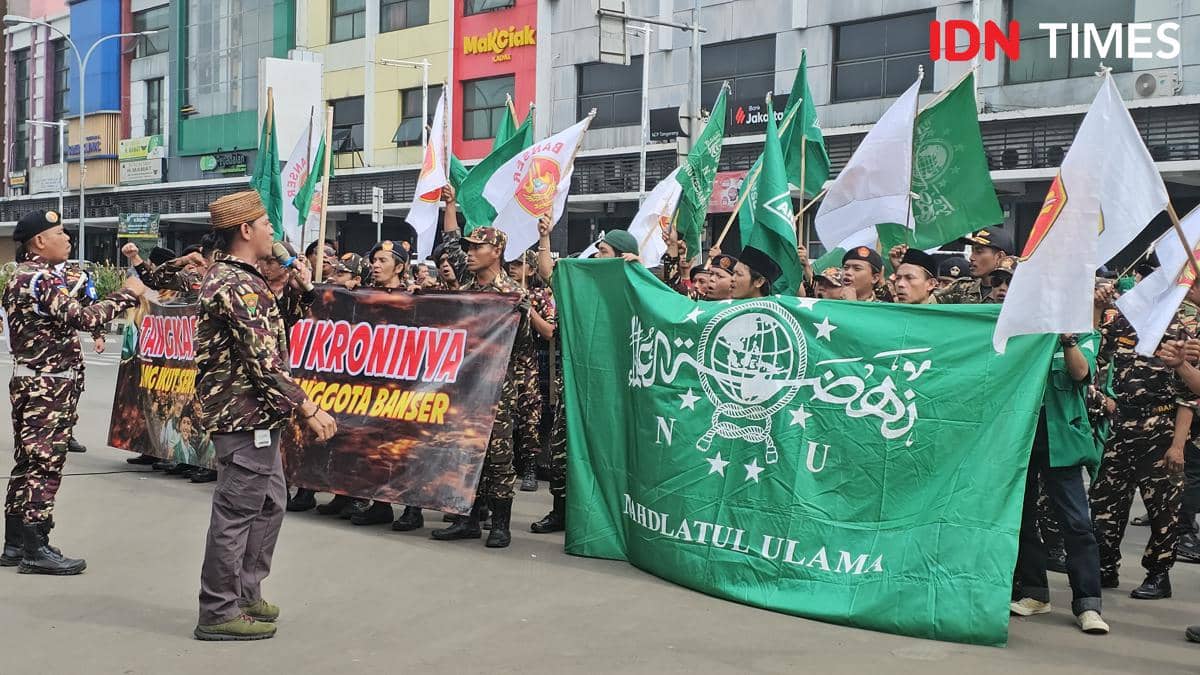 Ratusan kader Ansor lakukan aksi demo di Mapolres Metro Tangerang Kota