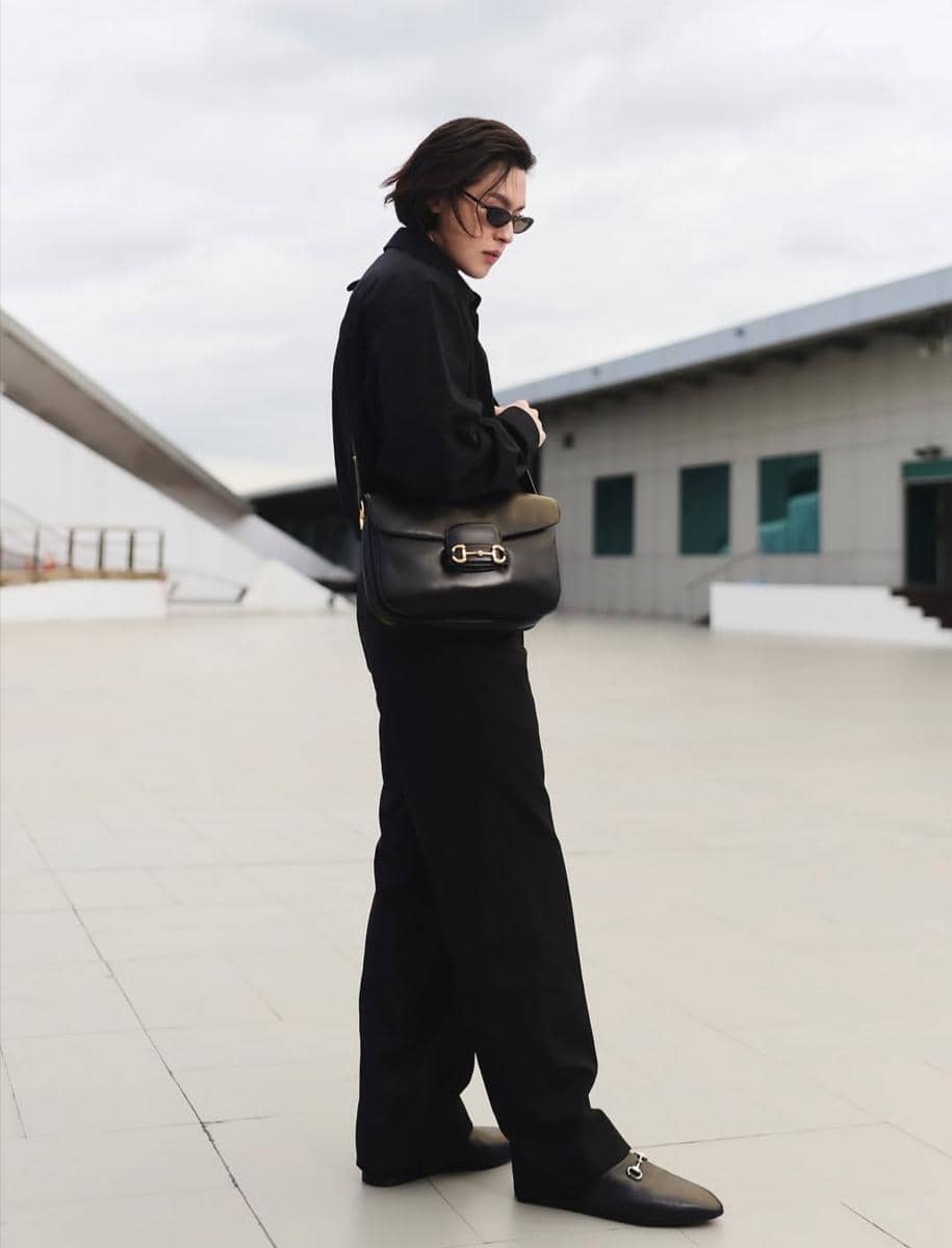 Inspirasi outfit ala Billkin Putthipong