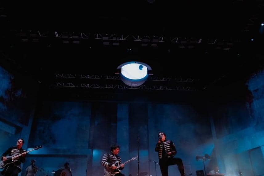 My Chemical Romance di atas panggung
