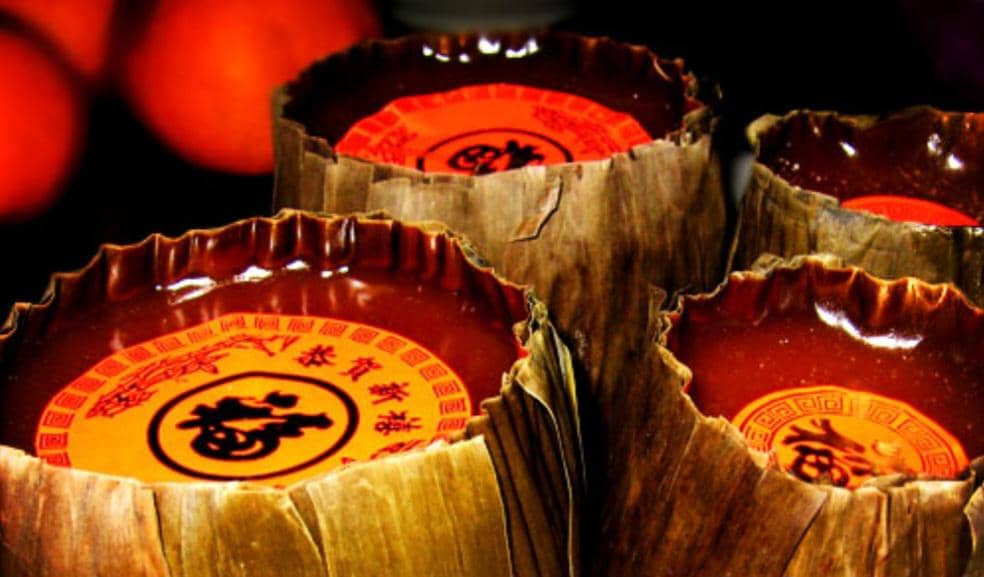 nian gao atau kue keranjang