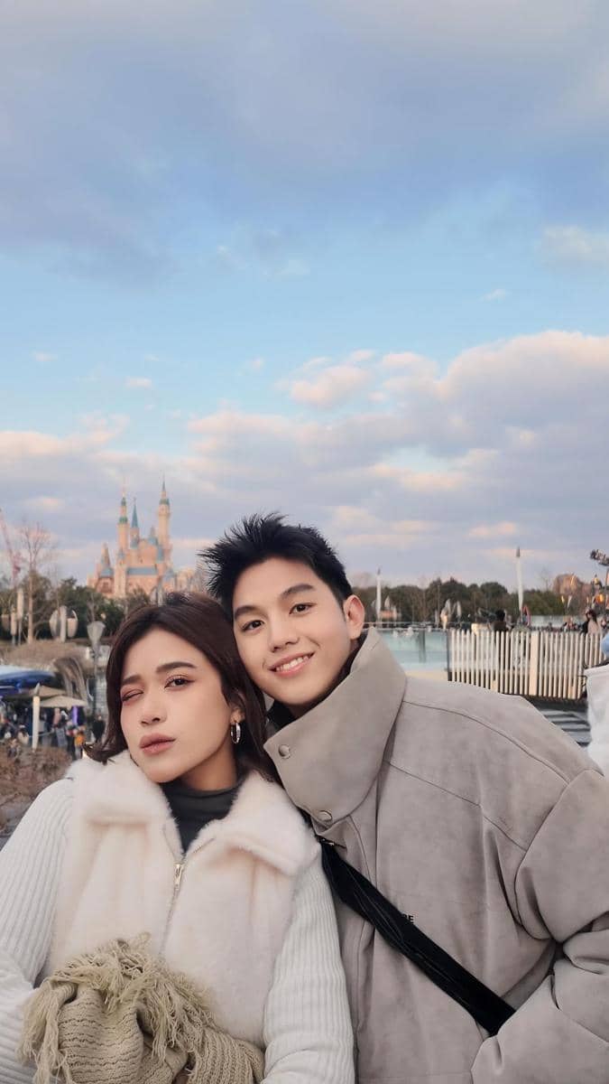 Bulan Madu Brisia Jodie dan Jonathan Alden di China