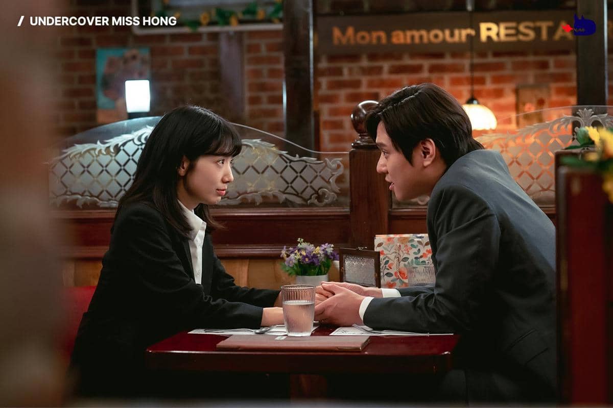Park Shin Hye dan Go Kyung Pyo di Undercover Miss Hong