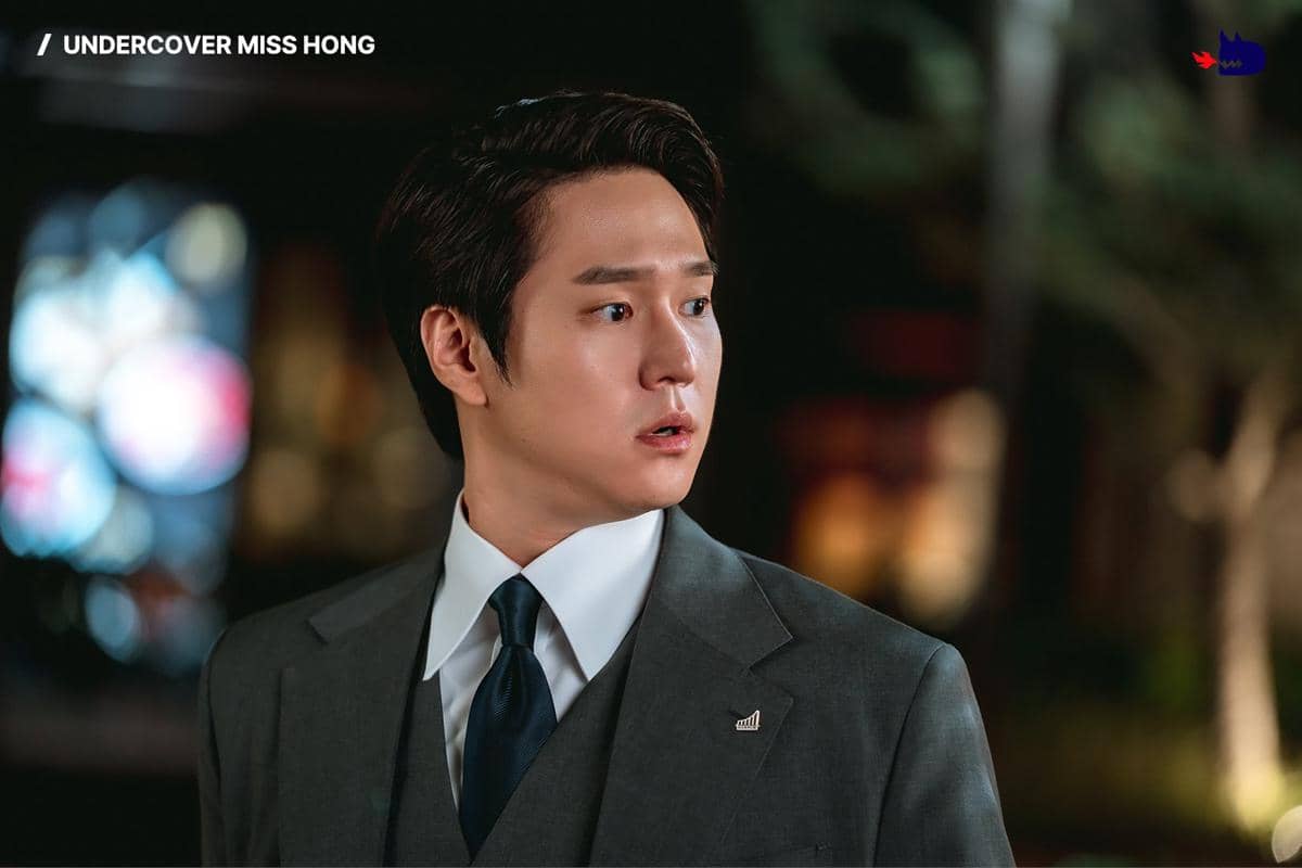 Go Kyung Pyo di Undercover Miss Hong
