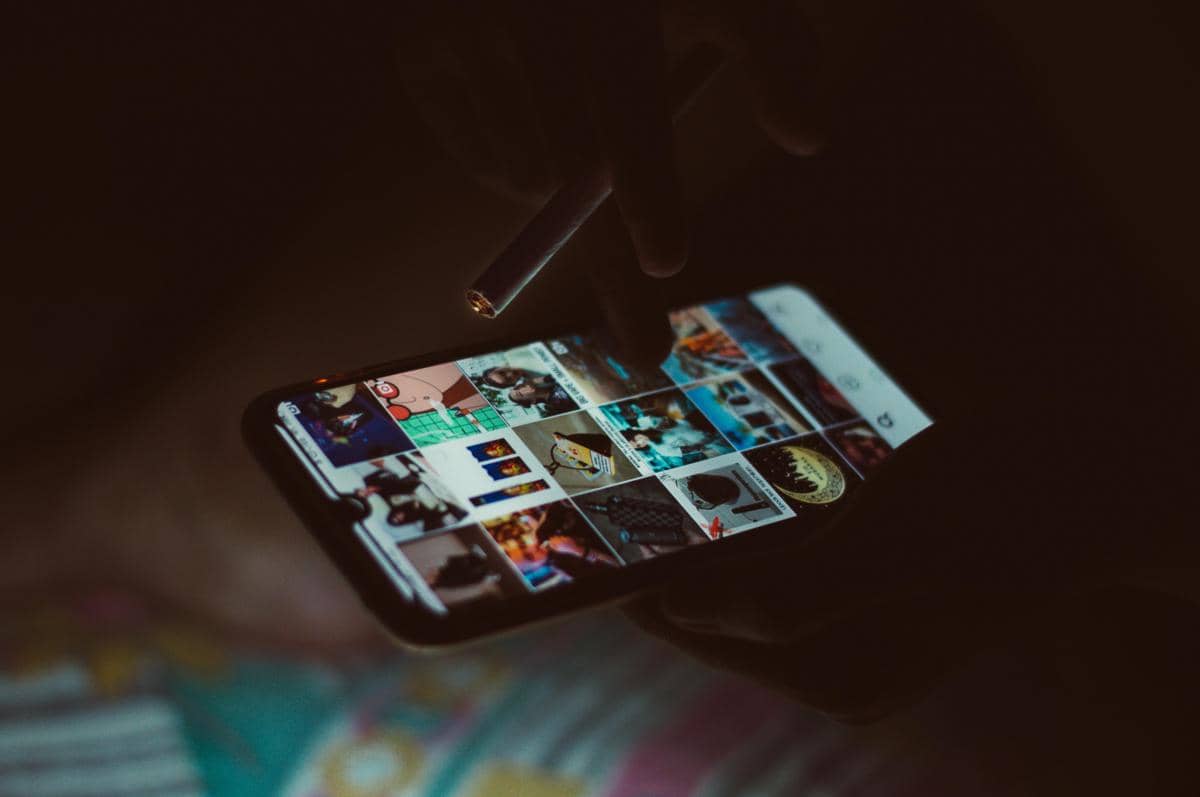 ilustrasi menghapus foto di galeri