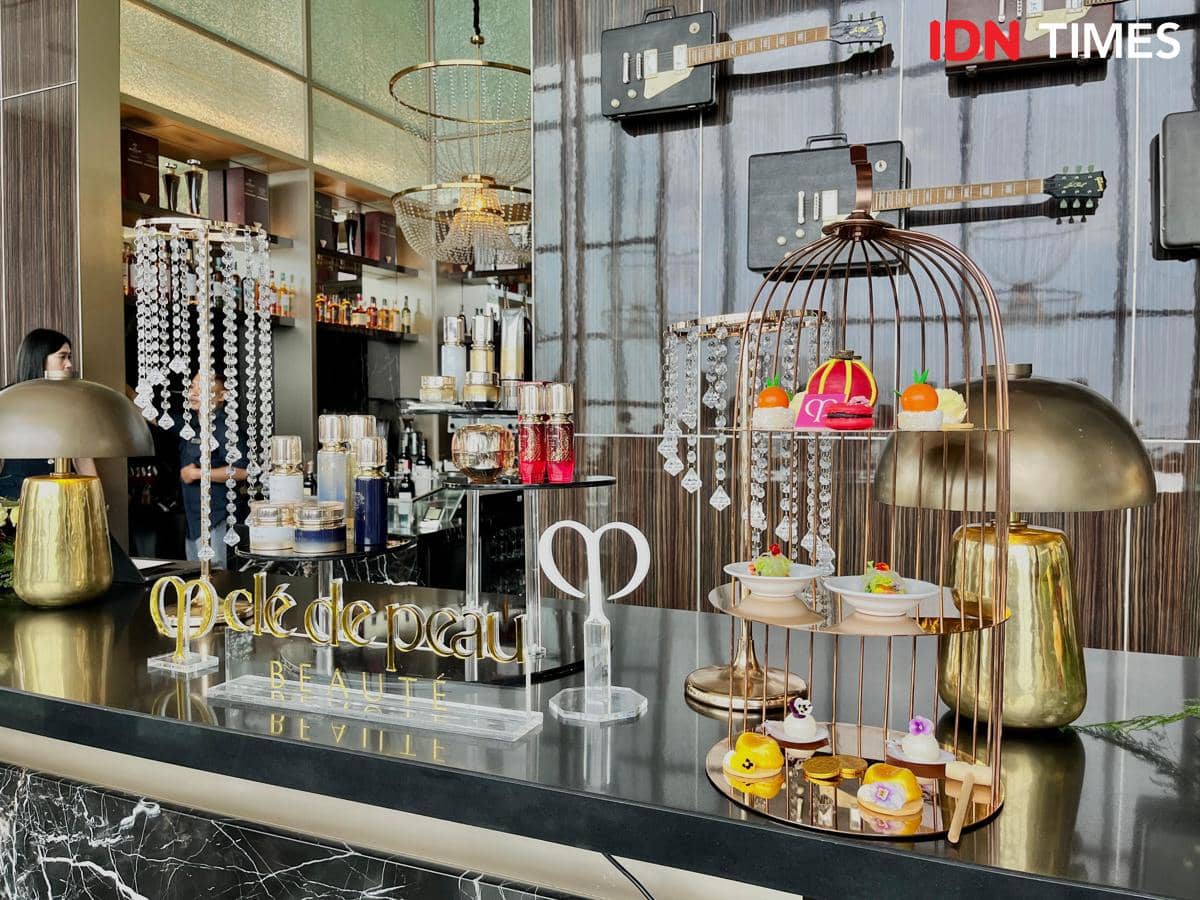 Potret afternoon tea di SkyLounge The Westin Surabaya X Clé de Peau Beauté  