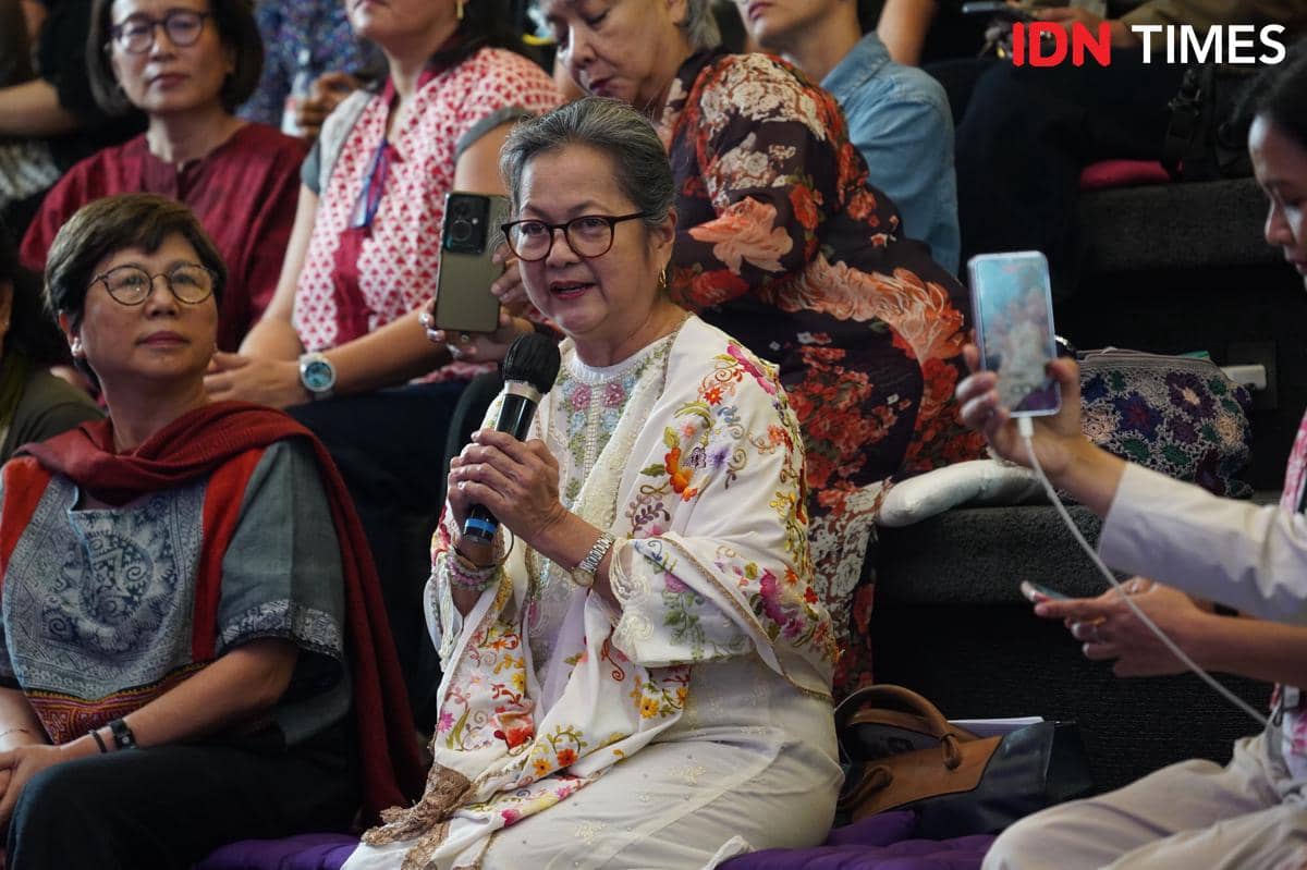 Halida Hatta saat menghadiri acara 3 wajah Roehana Koeddoes yang diselenggarakan IDN Times, Jakarta Selatan, Jumat, (6/02/2026). (dok. IDN Times)