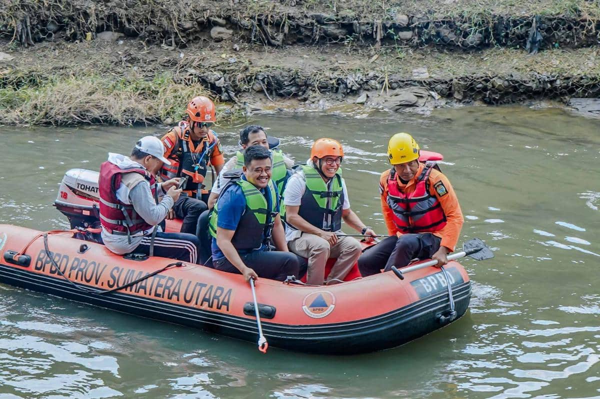Wakil Wali Kota Medan, Zakiyuddin Harahap mengikuti Aksi Bersih aliran Sungai Deli (Dok. Diskominfo Medan)