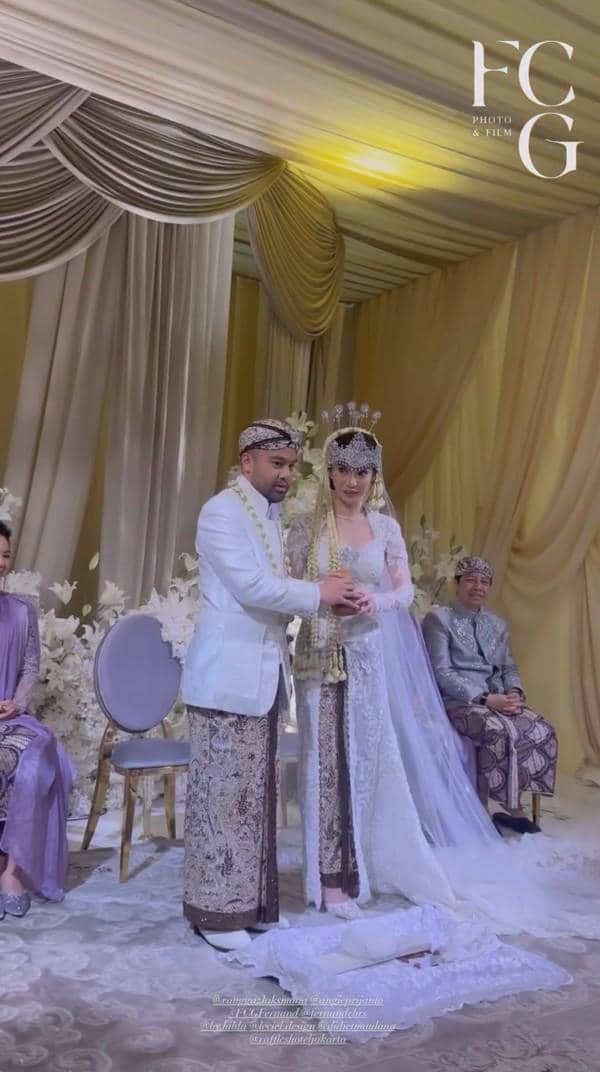akad pernikahan Ranggaz Laksmana dan Angie Prijanto di Indonesia