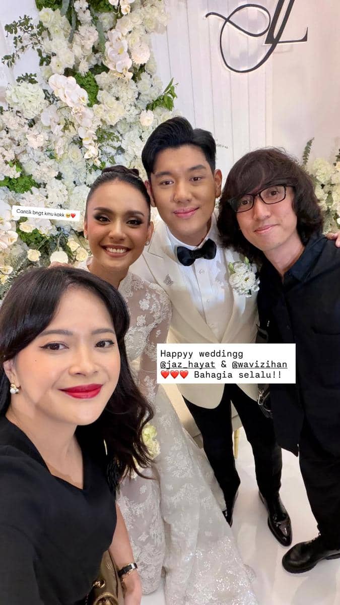 potret resepsi pernikahan Jaz Hayat dan Wavi Zihan