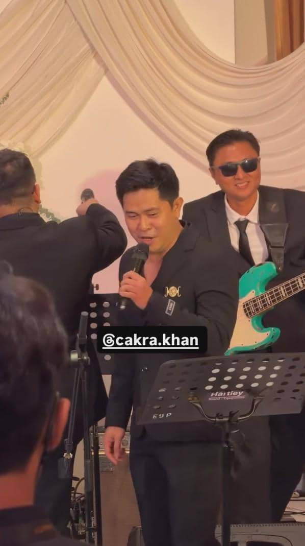 potret resepsi pernikahan Jaz Hayat dan Wavi Zihan