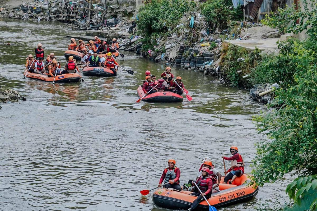 Wakil Wali Kota Medan, Zakiyuddin Harahap mengikuti Aksi Bersih aliran Sungai Deli (Dok. Diskominfo Medan)