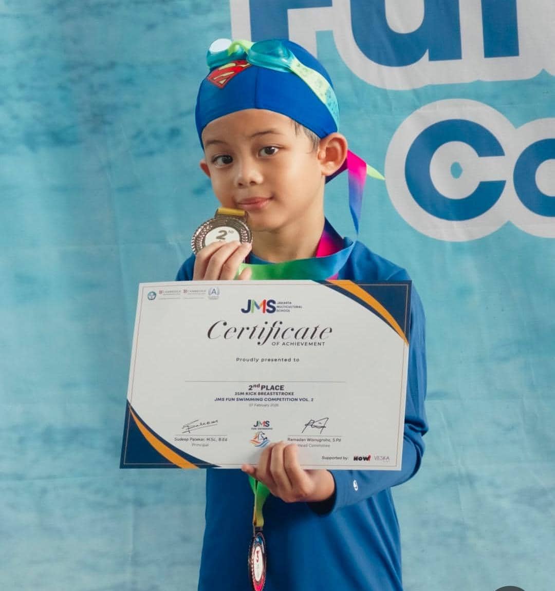 Shaka anak Dinda - Rey perdana ikut lomba renang